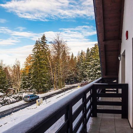 Aston -Domek Przy Lesie, Przestronny, Apartamenty Карпач Экстерьер фото