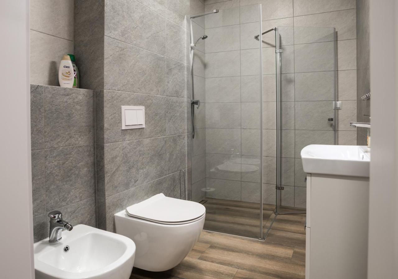 Aston -Domek Przy Lesie, Przestronny, Apartamenty Карпач Экстерьер фото