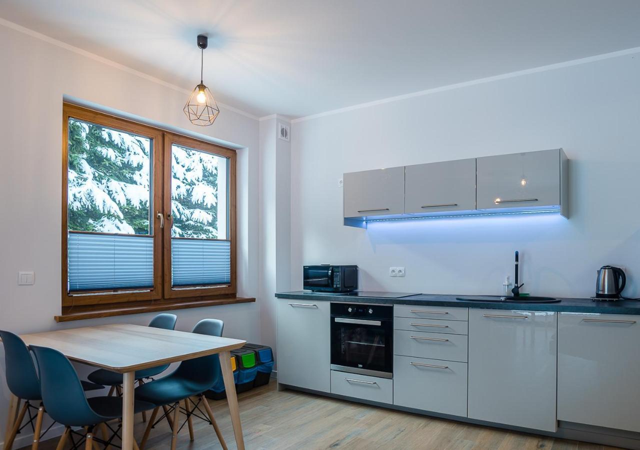 Aston -Domek Przy Lesie, Przestronny, Apartamenty Карпач Экстерьер фото